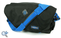 Eastpak Shikoku Schulter- Umh�ngetasche Hi Black