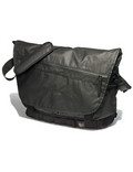 Eastpak Pacer Schultertasche Laptopfach Coat Black Schwarz